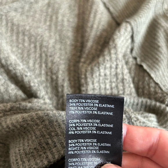 Free People Santa Clara Olive Green Slouchy Dolman Sleeve Thermal Top - Picture 8 of 11